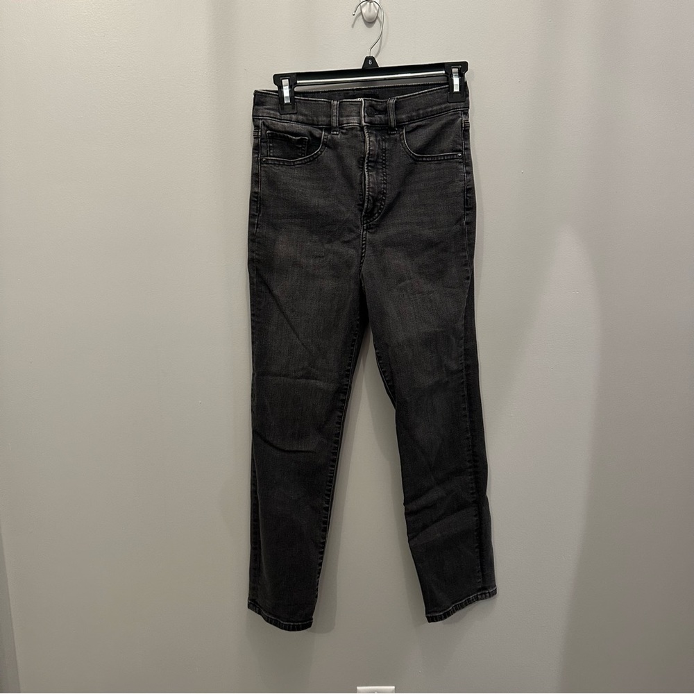 Express Super High Rise Slim Denim. Women’s 00R.